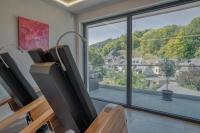 ホテルから撮影された、または一般的な山の景色