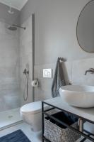 Kúpeľňa v ubytovaní Luxury Peitho Residence
