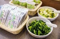 ホテルの敷地内または近くでの食事または食べ物