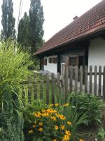 A garden outside Kranach 5 - Wohnen beim Wein