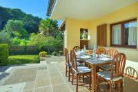 A garden outside Villa Gotmar by Sealand Villas