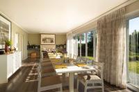 Posezení v ubytování Founders Lodge by Mantis