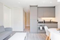 Kuchyň nebo kuchyňský kout v ubytování Sitges Vibe Apartments by Olala Homes