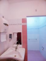 A bathroom at Ciclamino Siracusa