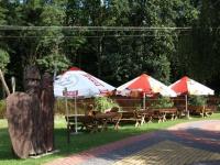 Vonkajšia záhrada v ubytovaní Hotel Kamiza