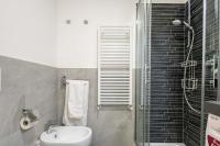 A bathroom at Pepi Modern by Mmega
