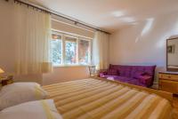 Posteľ alebo postele v izbe v ubytovaní Apartment in Jadranovo 14272