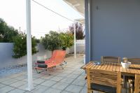 Patio alebo iná vonkajšia časť ubytovania Manos Housing Units