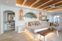 Posedenie v ubytovaní Avali Deluxe Suites