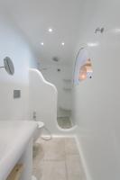 Kúpeľňa v ubytovaní Avali Deluxe Suites