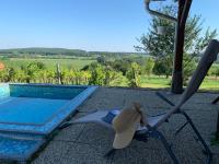 The swimming pool at or close to Pécsely apartman