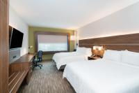 Holiday Inn Express & Suites Atlanta Airport NE - Hapeville by IHGにあるテレビまたはエンターテインメントセンター