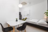 Posteľ alebo postele v izbe v ubytovaní Apartments Harbour View