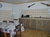 A kitchen or kitchenette at Casa Rural Consuelo