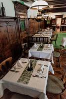 Reštaurácia alebo iné gastronomické zariadenie v ubytovaní Wohlfühlhotel Goiserer Mühle