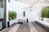 Makass Appart Hotelにあるバルコニーまたはテラス