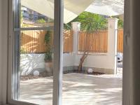 A garden outside casa vacanze Sleep Art