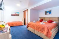 Posteľ alebo postele v izbe v ubytovaní Hotel Dubrovnik