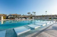 Bazén v ubytování Kumara Serenoa By Lopesan Hotels nebo v jeho okolí