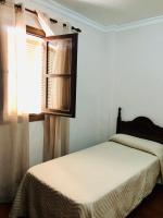 Postel nebo postele na pokoji v ubytování Hotel La Yedra