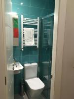 A bathroom at Studio 7calles, Casco Viejo. Bio