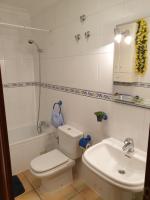 Łazienka w obiekcie Apartamentos Dana Madrid