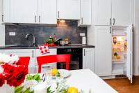 Kuchnia lub aneks kuchenny w obiekcie Nel Centro City Apartment
