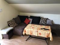 Posedenie v ubytovaní APARTAMENTY-STUDIO noclegi wczasy wakacje ferie - pobyty rodzinne