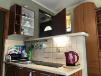 Kuchyňa alebo kuchynka v ubytovaní APARTAMENTY-STUDIO noclegi wczasy wakacje ferie - pobyty rodzinne