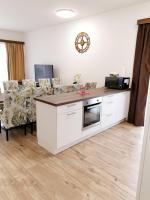 A kitchen or kitchenette at CityApartment MONIKA