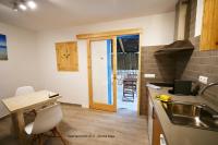 Kuchyňa alebo kuchynka v ubytovaní Apartamentos Cas Xurrac