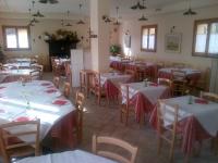 Restauracja lub miejsce do jedzenia w obiekcie La Locanda di San Biagio