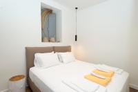 Postel nebo postele na pokoji v ubytování Pylosea Luxury Lodge