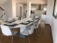 Kuchyňa alebo kuchynka v ubytovaní Luxury Villa for 12 people