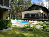 Basen w obiekcie Wrzosowy Resort Pogorzelica Apartament PERŁOWY Sea&Forest lub w pobliżu