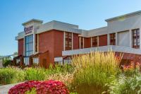 Una representación del frente del hotel. en Drury Inn and Suites St Louis Collinsville, en Collinsville