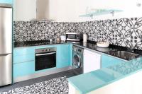 Kuchyňa alebo kuchynka v ubytovaní Aqua Apartments Málaga