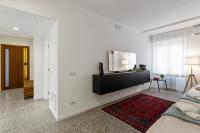 Telewizja i/lub zestaw kina domowego w obiekcie Inner City Apartments