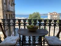 Balkón alebo terasa v ubytovaní Refugio de paz y encanto en el corazón de Vigo con vistas al mar