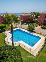 Bazén v ubytovaní 2308- 2bedrooms apt with stunning sea view-terrace alebo v jeho blízkosti