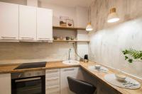 Kuchyňa alebo kuchynka v ubytovaní InCityBnB - Chic Suite
