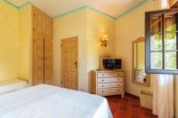 A bed or beds in a room at Costa Dorada