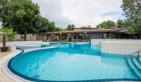 The swimming pool at or close to miniHotel Pápa