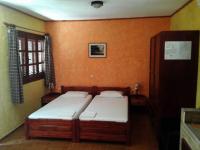 Postel nebo postele na pokoji v ubytování Sunrise Apartments