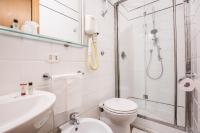 Łazienka w obiekcie Hotel Trastevere