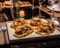 Jídlo v penzionu – hostince nebo okolí