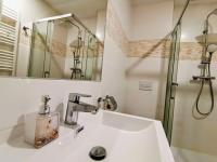 Koupelna v ubytování APARTMÁNY 91 Boží Dar