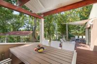 Ein Garten an der Unterkunft Villas Bellevue Plava Laguna
