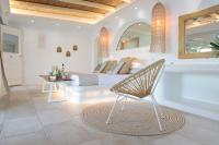 Posedenie v ubytovaní Avali Deluxe Suites
