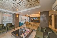 Posezení v ubytování Bisetun Hotel